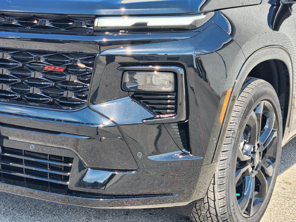 New 2027 Chevrolet Traverse RS FWD image 6