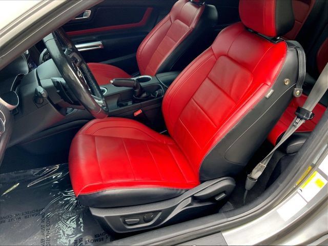 Used 2021 Ford Mustang GT Premium w/ GT Performance Package RWD image 29