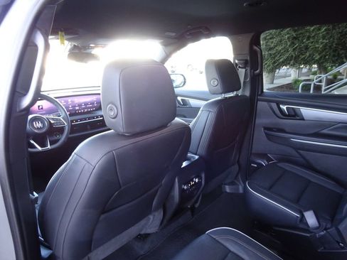 Certified 2026 Buick Enclave Sport Touring FWD image 19