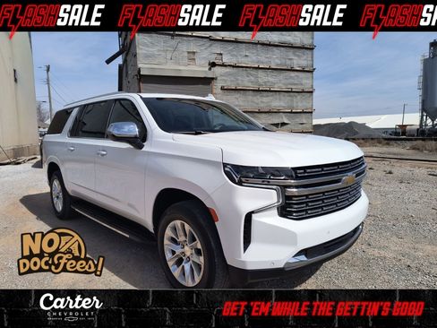 Used 2023 Chevrolet Suburban Premier RWD image 1