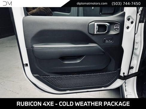 Used 2023 Jeep Wrangler Unlimited Rubicon 4xe w/ Cold Weather Group AWD/4WD image 41