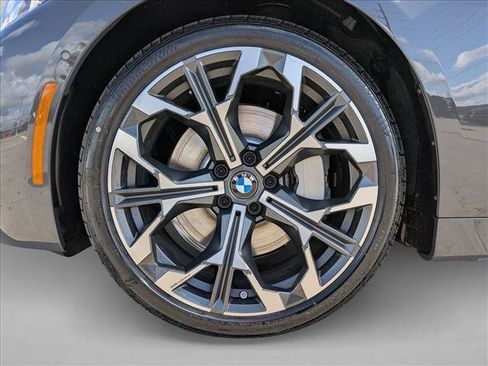 Used 2026 BMW 430i Coupe w/ M Sport Package RWD image 10