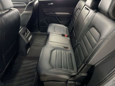 Used 2022 Volkswagen Atlas Cross Sport SEL Premium R-Line image 26