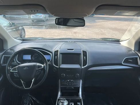 Used 2019 Ford Edge SEL w/ Equipment Group 201A FWD image 25