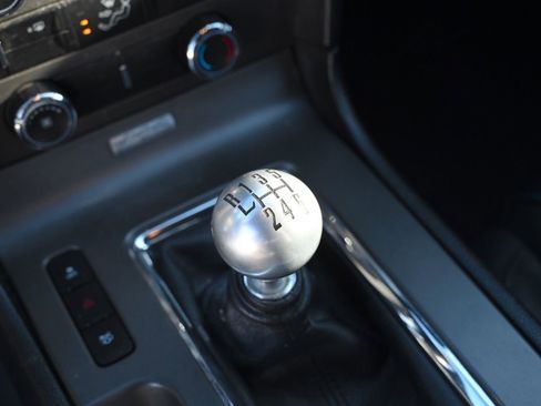 Used 2012 Ford Mustang GT Premium w/ Brembo Brake Pkg image 29