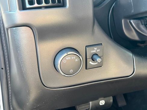 New 2025 GMC Savana 3500 Extended w/ Driver Convenience Package image 13