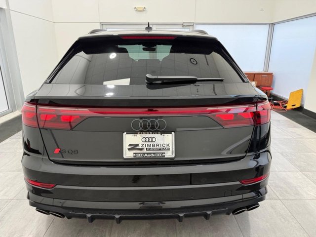 Used 2024 Audi SQ8 Prestige w/ Prestige Package AWD/4WD image 3