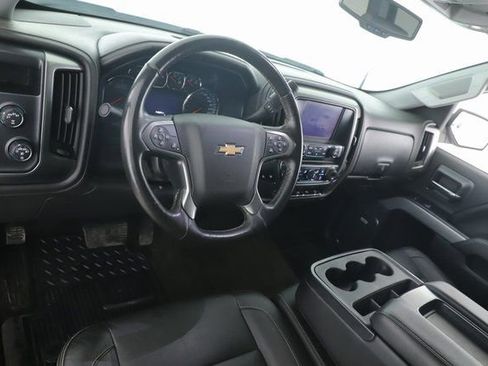 Used 2018 Chevrolet Silverado 1500 LTZ Z71 w/ LTZ Plus Package AWD/4WD image 17