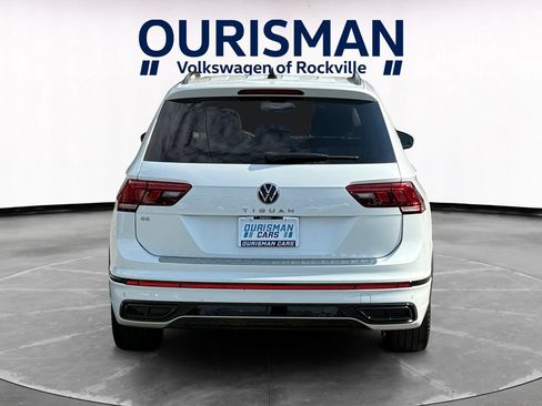 Used 2023 Volkswagen Tiguan SE R-Line FWD image 5
