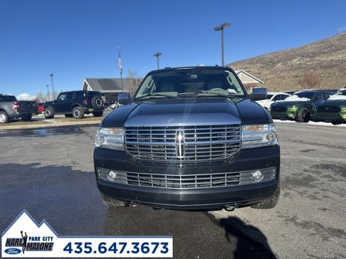 Used 2011 Lincoln Navigator L 4WD image 8