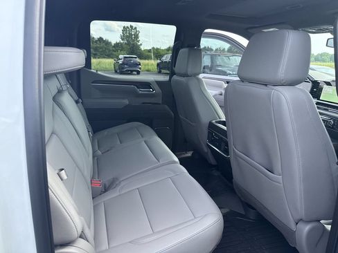 Certified 2026 GMC Sierra 1500 SLT w/ SLT Premium Plus Package AWD/4WD image 34