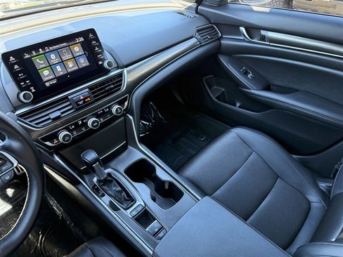 Used 2020 Honda Accord Sport image 25