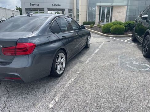 Used 2017 BMW 330i Sedan RWD image 3