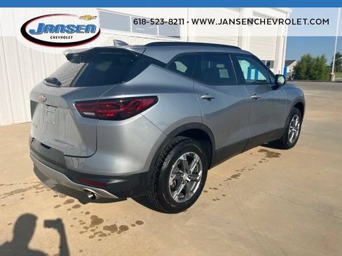 Used 2023 Chevrolet Blazer LT w/ Convenience Package FWD image 6