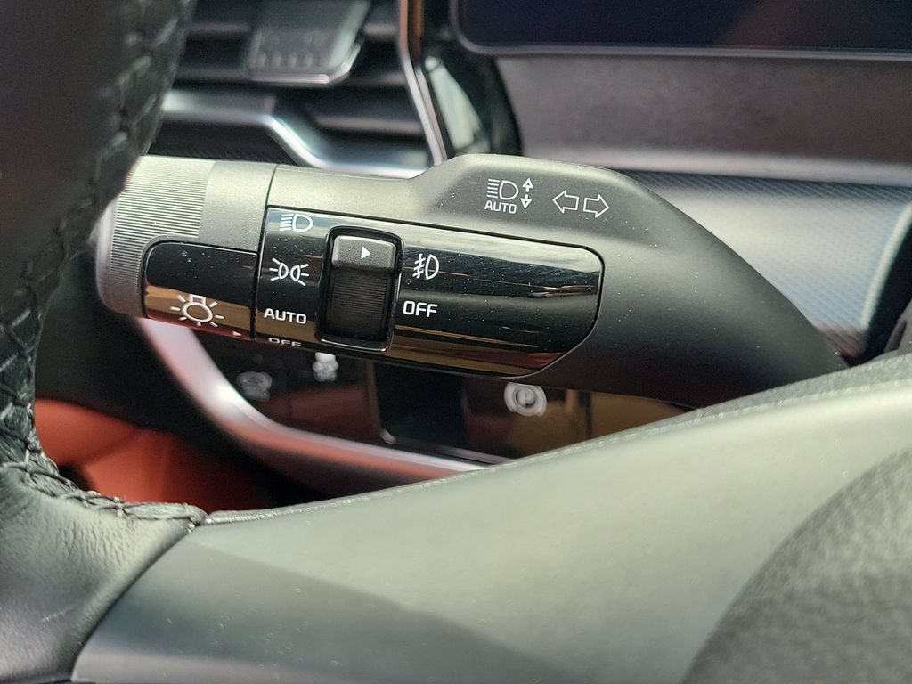 Certified 2024 Kia Sportage SX FWD image 11