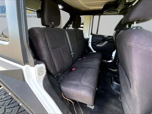 Used 2014 Jeep Wrangler Unlimited Sport w/ Quick Order Package 24S AWD/4WD image 27