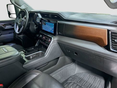 Used 2024 GMC Sierra 2500 Denali w/ Denali Reserve Package image 31