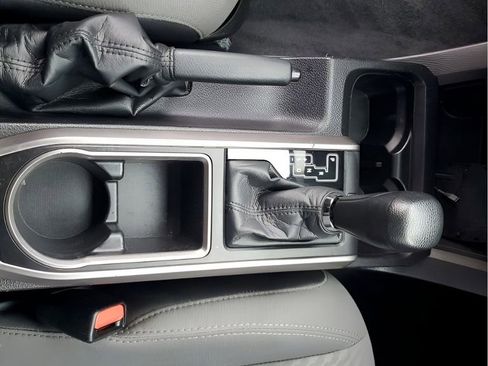 Used 2021 Toyota Tacoma SR5 image 42