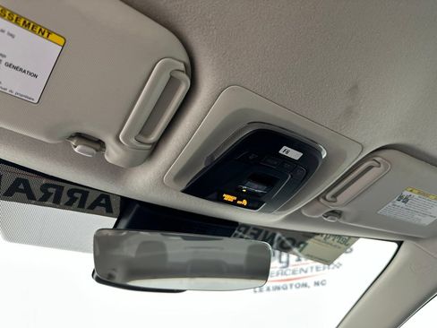 Used 2025 Toyota Corolla LE FWD image 22