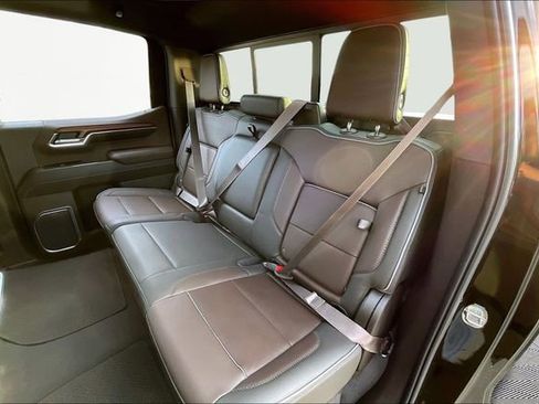 Used 2023 GMC Sierra 1500 Denali image 16