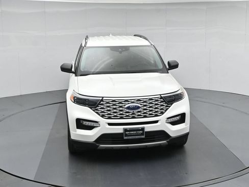 Certified 2021 Ford Explorer XLT w/ Equipment Group 202A RWD image 37