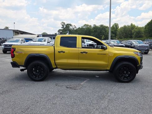 Certified 2023 Chevrolet Colorado Trail Boss w/ LPO, Dark Essentials Package AWD/4WD image 12