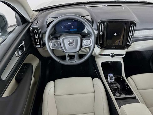 New 2026 Volvo XC40 B4 Plus w/ Protection Package image 21