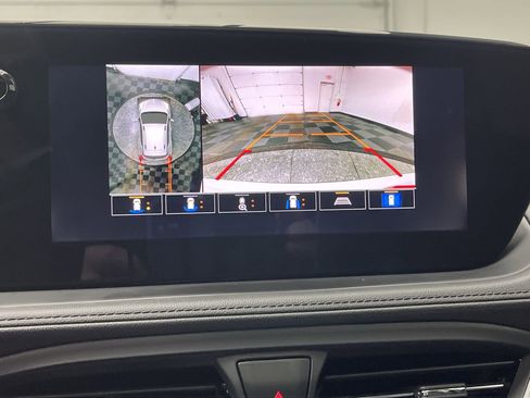 New 2026 Buick Encore GX Avenir w/ Avenir Technology Package image 5