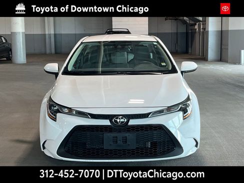 Used 2020 Toyota Corolla L FWD image 3