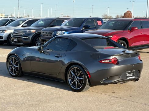 Used 2019 MAZDA MX-5 Miata RF Grand Touring image 6