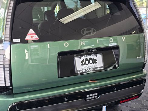 New 2026 Hyundai Ioniq 9 Calligraphy image 13