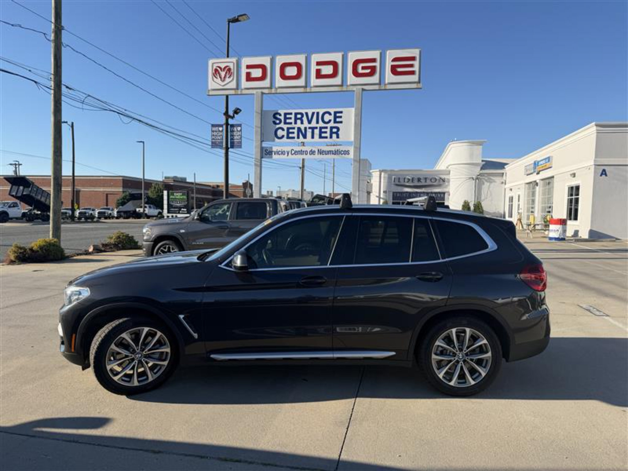 Used 2019 BMW X3 xDrive30i w/ Driving Assistance Package AWD/4WD image 2