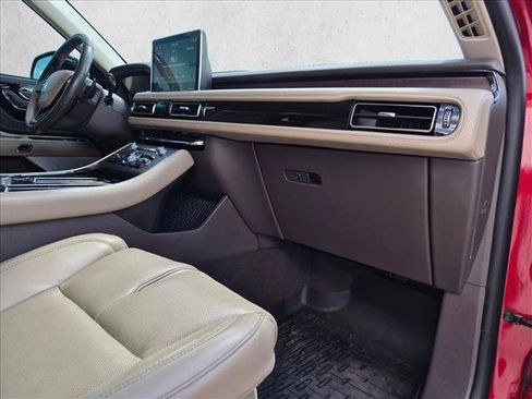 Used 2020 Lincoln Aviator Reserve w/ Equipment Group 202A AWD/4WD image 19