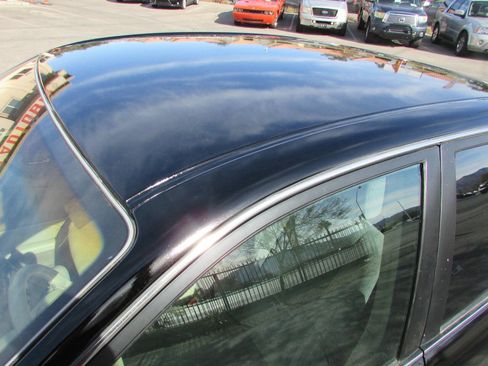 Used 2001 Toyota Avalon XLS image 8