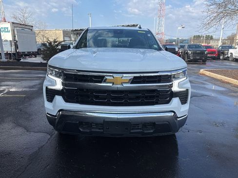 New 2026 Chevrolet Silverado 1500 LT image 3