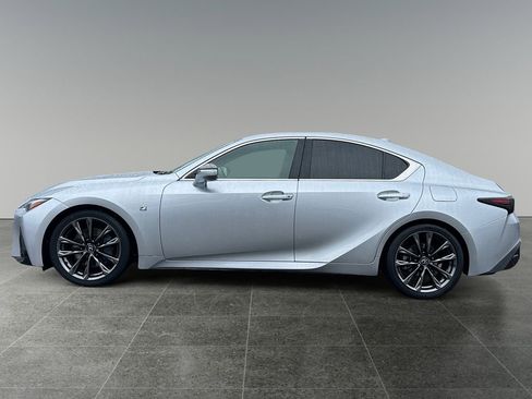 Used 2023 Lexus IS 350 F Sport w/ Navigation Package image 4