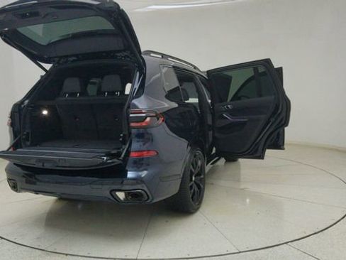 Used 2026 BMW X7 xDrive40i w/ M Sport Package image 79