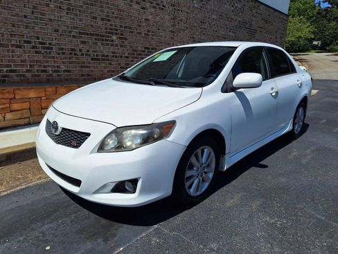 Used 2010 Toyota Corolla S image 1