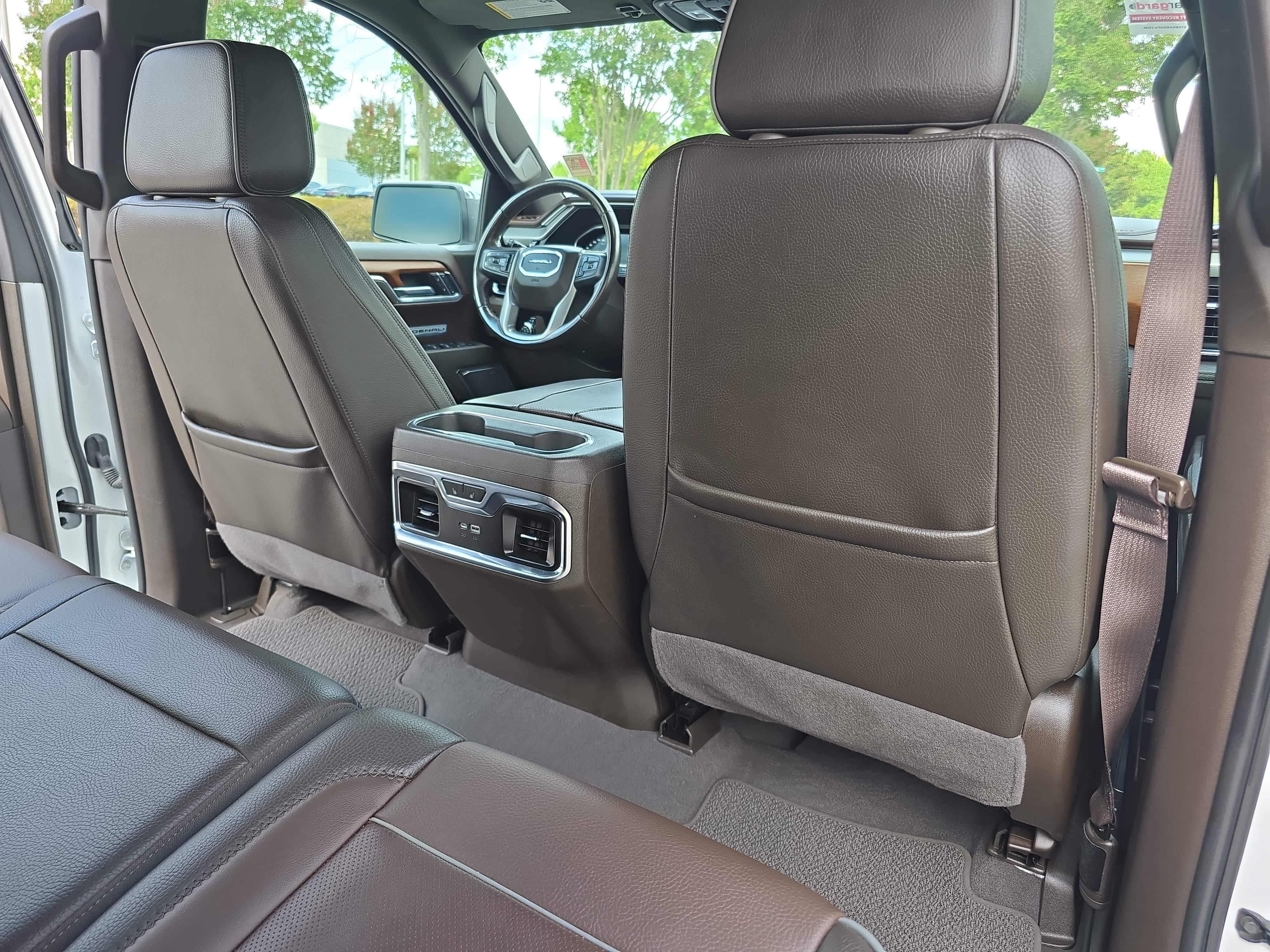 Used 2023 GMC Sierra 1500 Denali w/ Denali Reserve Package AWD/4WD image 11