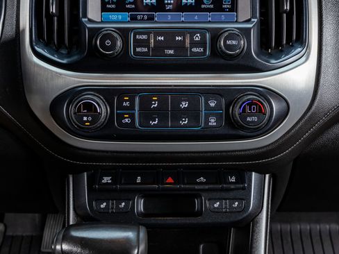 Used 2017 GMC Canyon SLT w/ Driver Alert Package AWD/4WD image 24