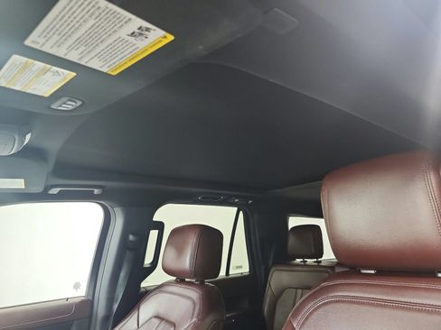 Used 2023 Ford Expedition Max Limited AWD/4WD image 15
