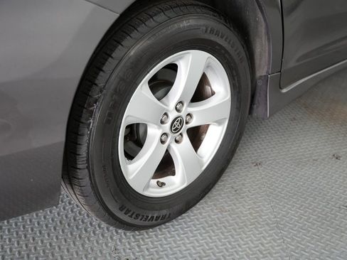 Used 2020 Toyota Sienna LE FWD image 51