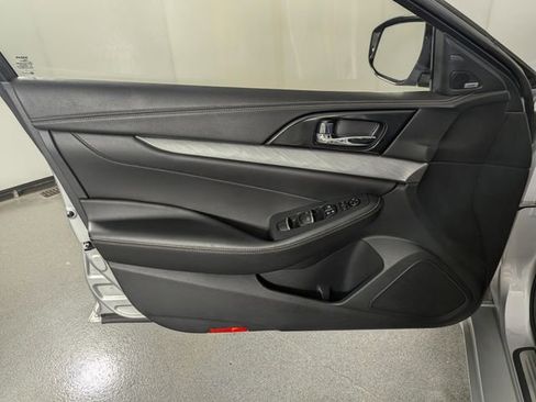 Used 2018 Nissan Maxima 3.5 SL FWD image 14