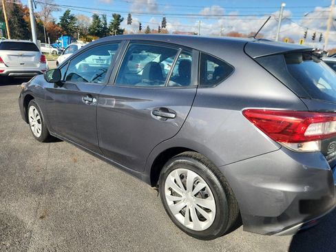 Used 2018 Subaru Impreza 2.0i image 7