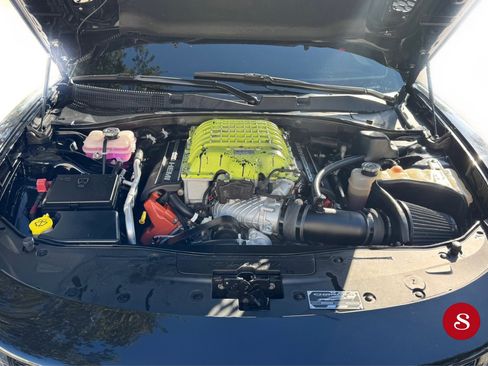 Used 2023 Dodge Charger SRT Hellcat w/ Harman/Kardon Audio Group image 8