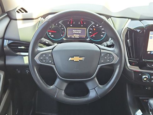 Used 2021 Chevrolet Traverse Premier w/ Redline Edition AWD/4WD image 14