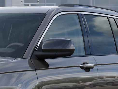 New 2025 Jeep Grand Cherokee 4WD image 12