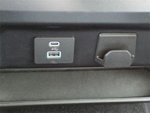 Used 2023 Ford F150 XLT w/ Equipment Group 301A Mid image 22