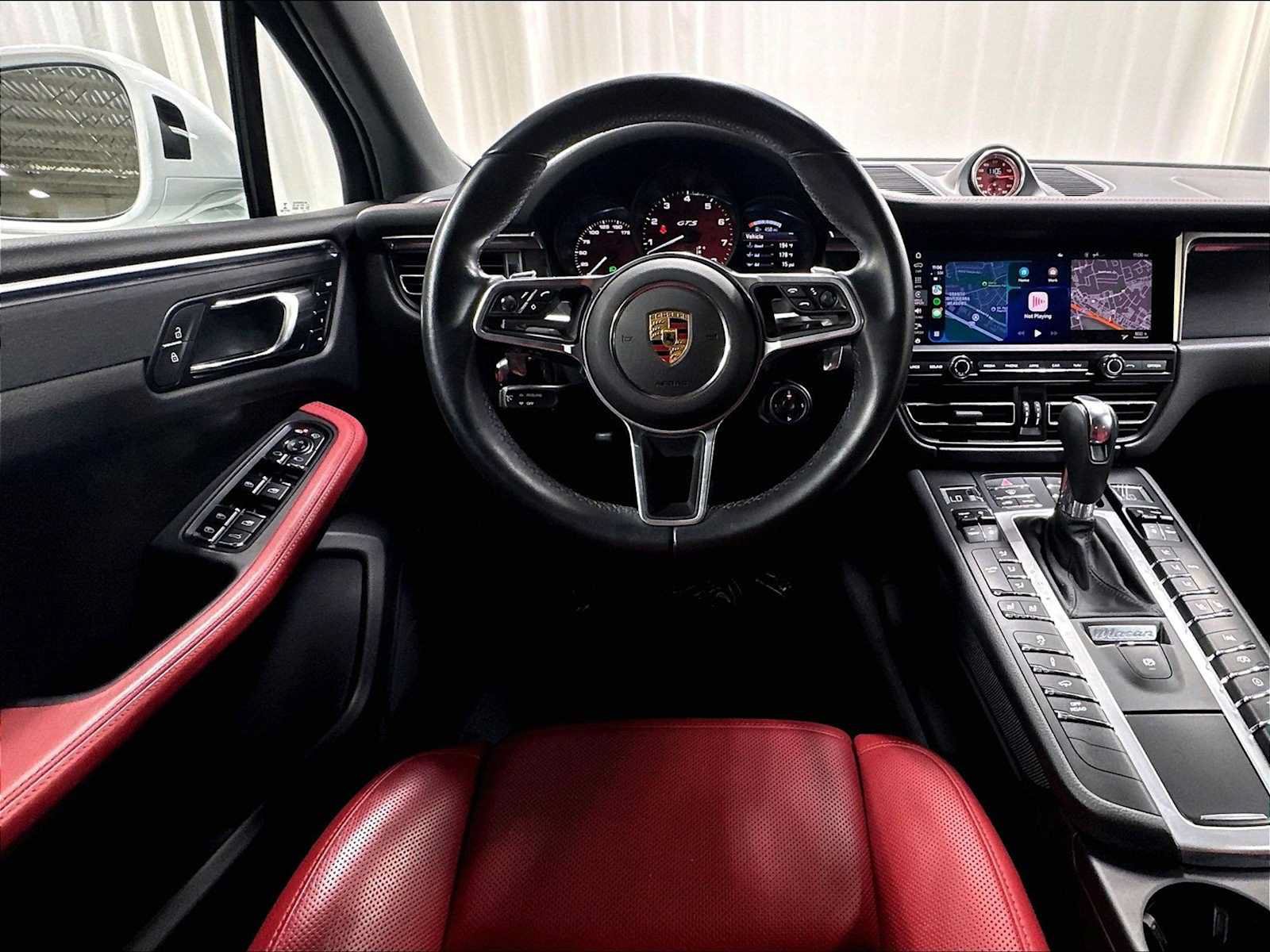 Used 2021 Porsche Macan GTS AWD/4WD image 16