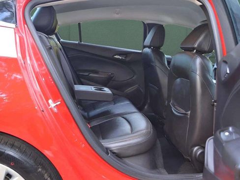 Used 2017 Chevrolet Cruze Premier image 31